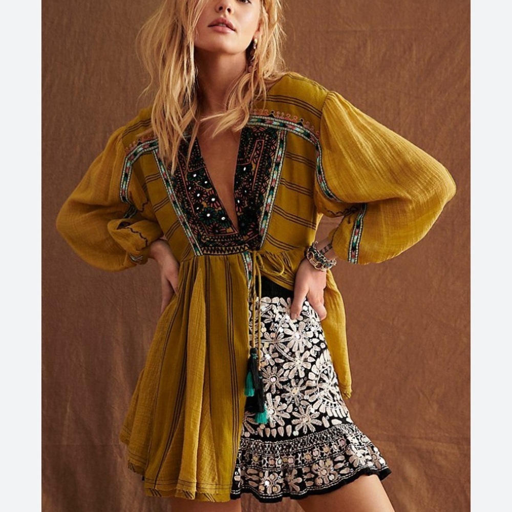 Free People Sabeena Embroidered blouse Bohemian!!